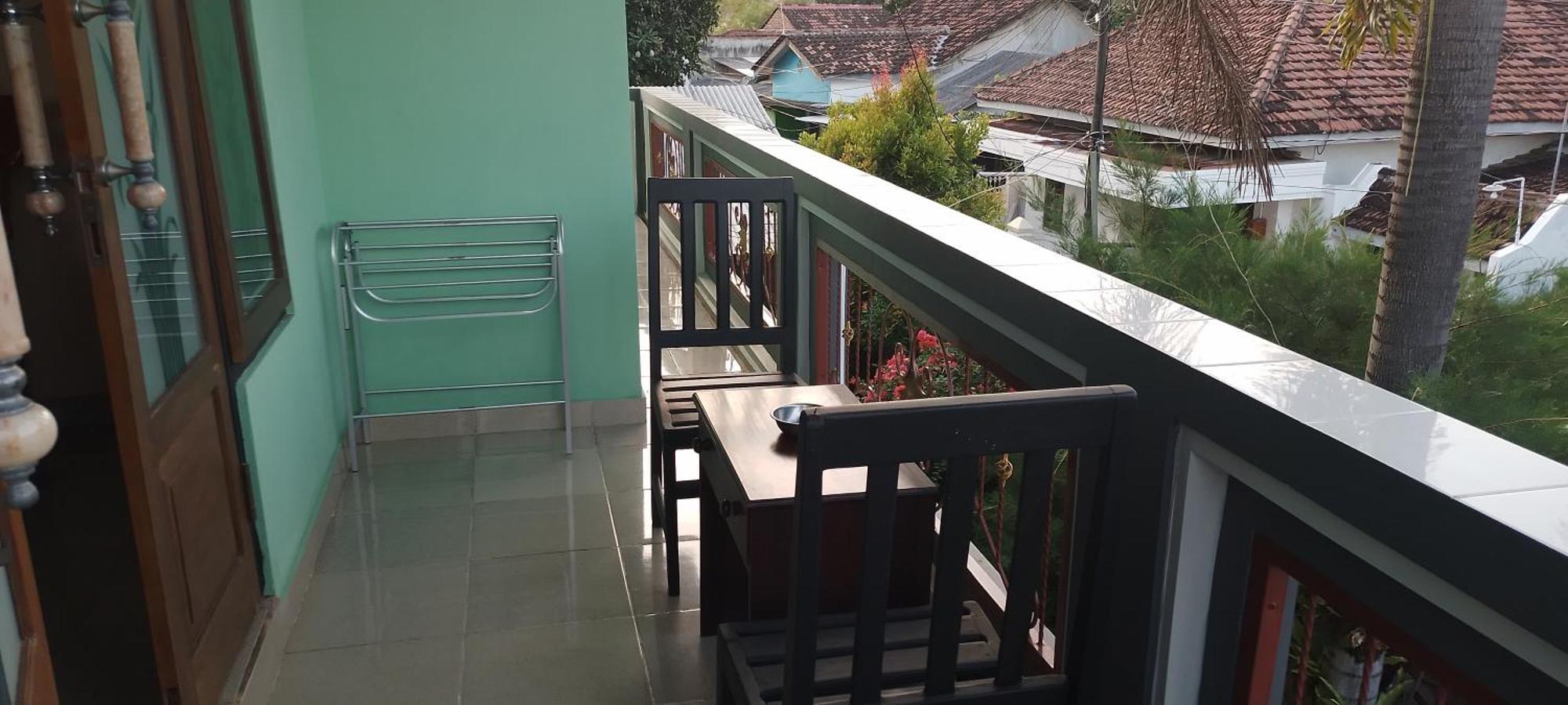 New Kami Homestay *